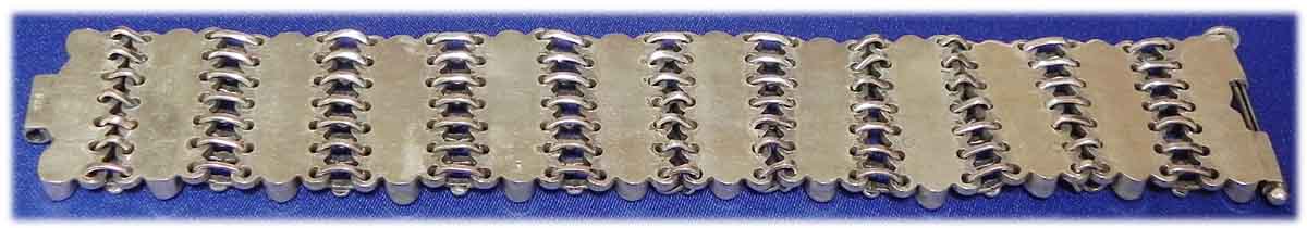 Mondstein Armband