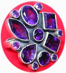 Designer Ring mit Amethyst