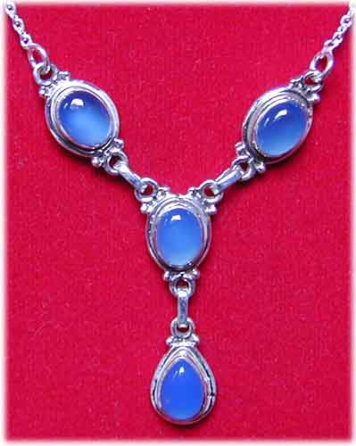 blauer Chalcedon Collier