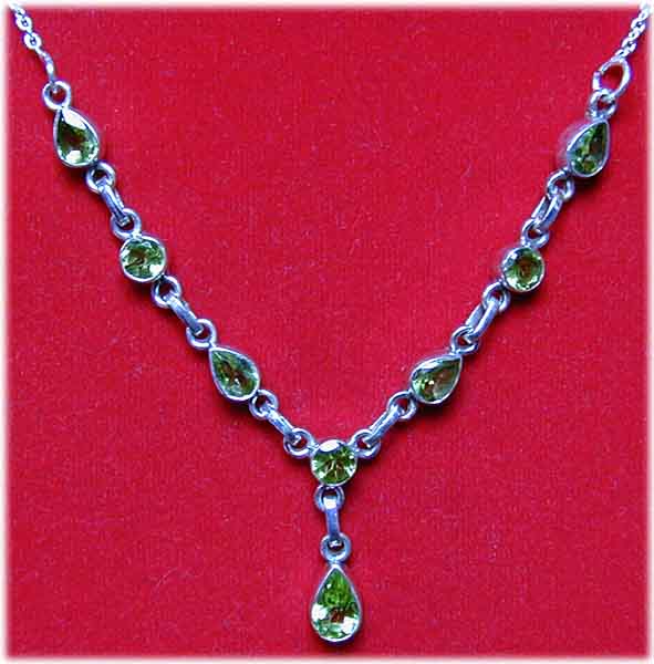 Peridot Collier 